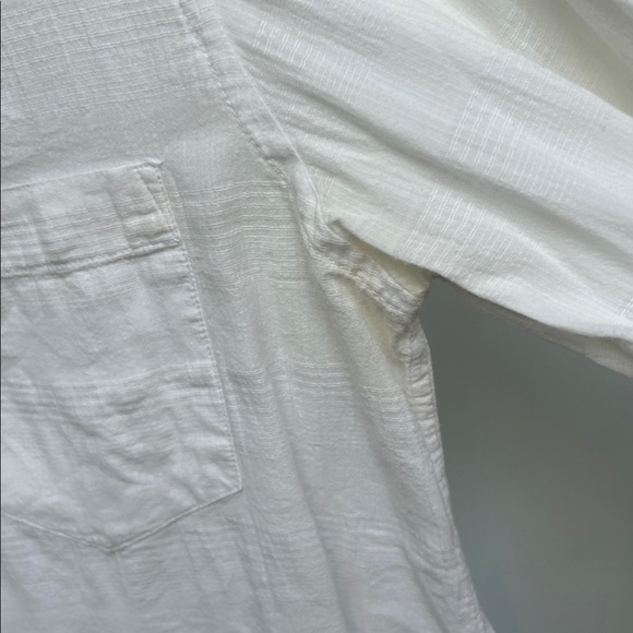 Banana Republic white button down - Picture 7 of 7